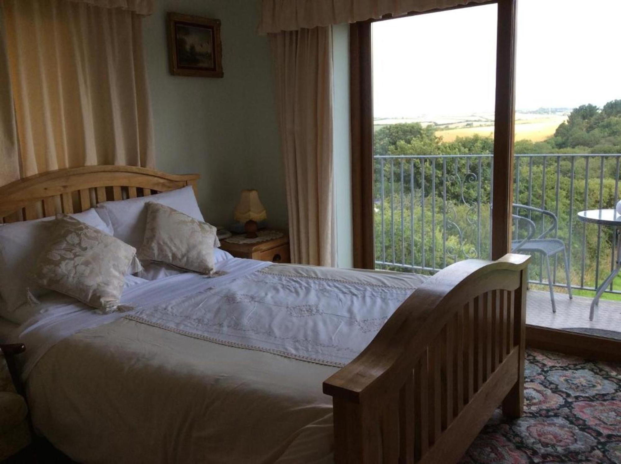 Room In Guest Room - Orchard Manor, Fore Street, Nr Truro Bagian luar foto